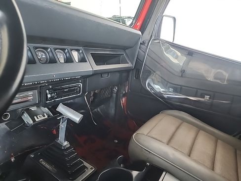 Used 1994 Jeep Wrangler S image 23