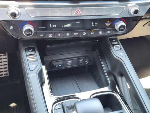 Used 2023 Kia Telluride SX Prestige X-Pro AWD/4WD image 19