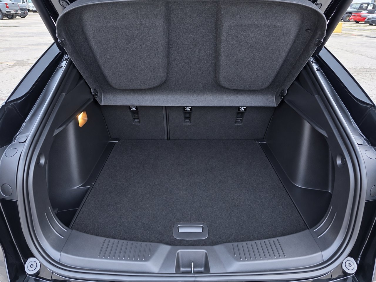 Certified 2025 Buick Envista Preferred FWD image 26