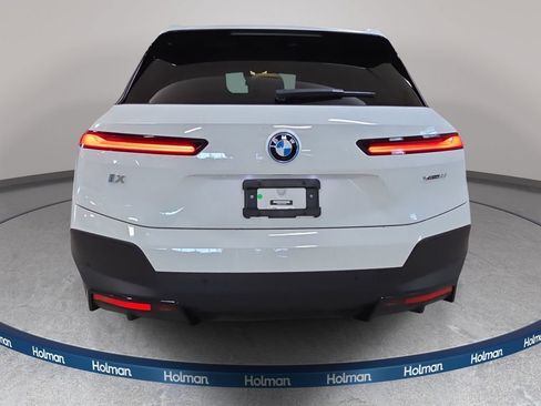 Certified 2023 BMW iX xDrive50 AWD/4WD image 7