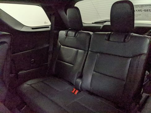 New 2025 Ford Explorer ST-Line w/ Premium Package image 24