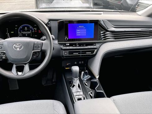 New 2026 Toyota Camry LE image 6