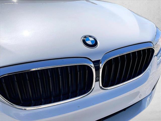 Used 2019 BMW 540i w/ Premium Package RWD image 28