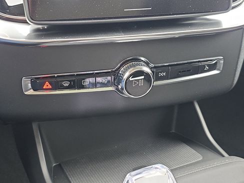 New 2026 Volvo XC90 B6 Ultra AWD/4WD image 13