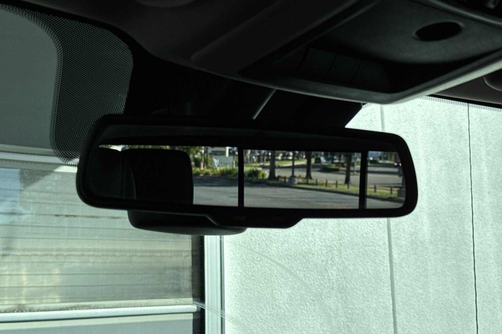 Used 2019 RAM 1500 Laramie AWD/4WD image 37