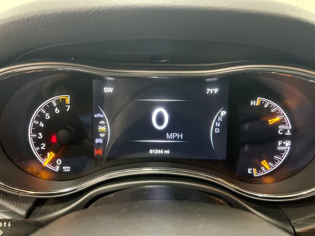 Used 2019 Jeep Grand Cherokee Limited AWD/4WD image 12