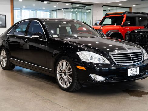 Used 2008 Mercedes-Benz S 550 image 3