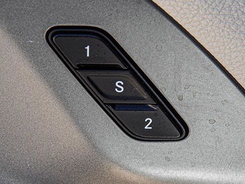 Used 2024 Chrysler Pacifica Touring-L FWD image 20