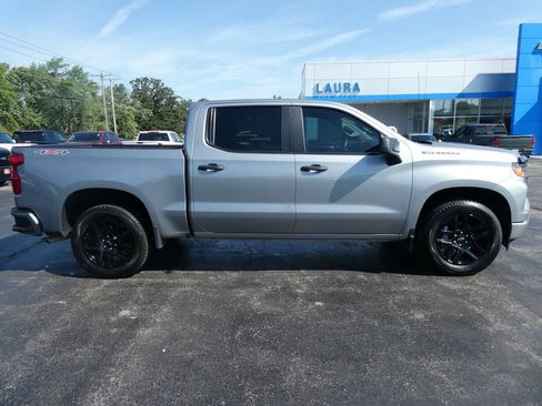 Certified 2023 Chevrolet Silverado 1500 Custom AWD/4WD image 4