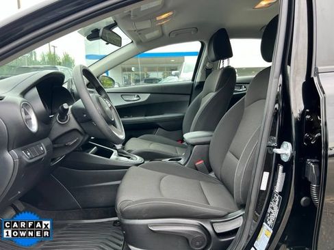 Used 2023 Kia Forte LX FWD image 16