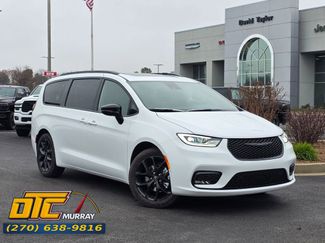 New 2026 Chrysler Pacifica Limited w/ S Appearance Package video 1