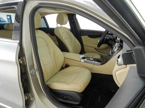 Used 2020 Mercedes-Benz C 300 Sedan image 41