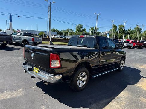Used 2022 RAM 1500 2WD Quad Cab image 5