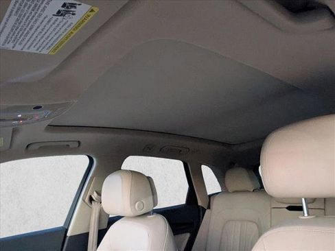 Used 2018 Audi Q5 2.0T Premium Plus w/ Premium Plus Package image 15