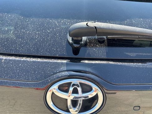 Used 2015 Toyota Highlander Limited AWD/4WD image 9