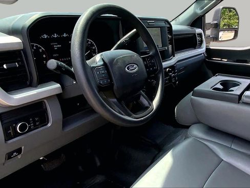 Used 2026 Ford F250 XL AWD/4WD image 6