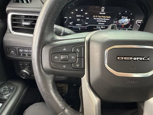 Used 2023 GMC Yukon Denali w/ Denali Reserve Package AWD/4WD image 43