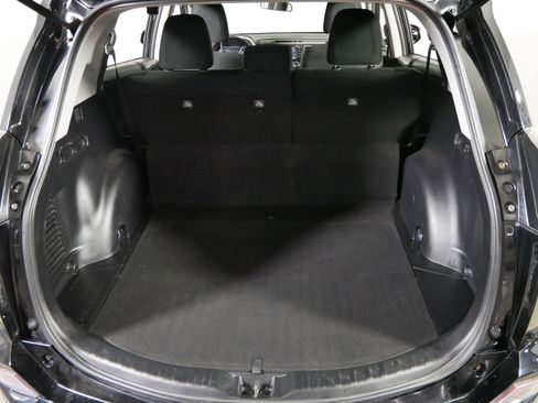 Used 2017 Toyota RAV4 LE w/ All Weather Liner Package AWD/4WD image 18