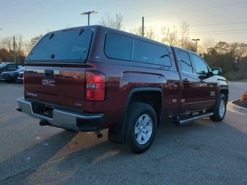 Used 2017 GMC Sierra 1500 SLE image 8