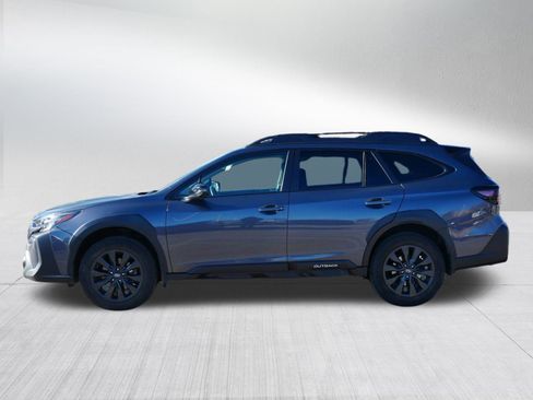 Used 2023 Subaru Outback Onyx Edition image 4