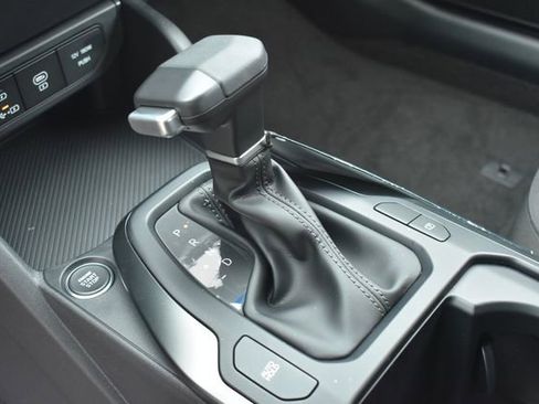 New 2026 Kia K4 LXS image 21