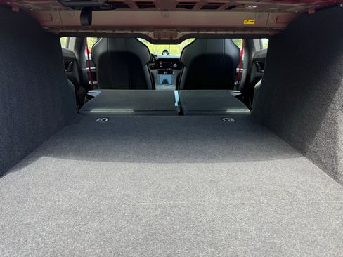 Certified 2024 Porsche Taycan GTS image 39