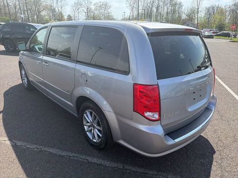 Used 2014 Dodge Grand Caravan SE FWD image 4
