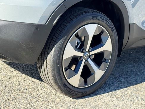 New 2026 Volvo XC40 B5 Plus w/ Protection Package Premier image 9