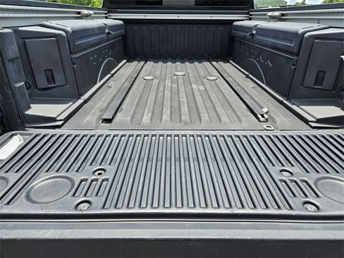 Used 2017 Nissan Titan PRO-4X w/ Pro-4x Convenience Package image 13