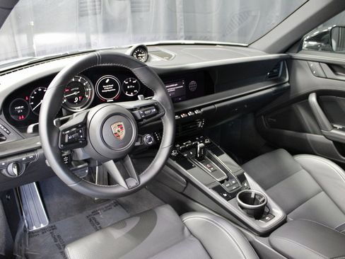 Certified 2024 Porsche 911 Carrera 4 GTS image 4