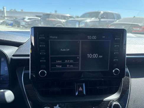 Used 2020 Toyota Corolla LE FWD image 23