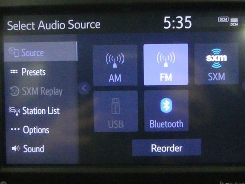 Used 2021 Toyota RAV4 XLE w/ Convenience Package FWD image 12