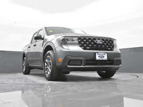 New 2025 Ford Maverick XLT w/ Equipment Group 301A image 55