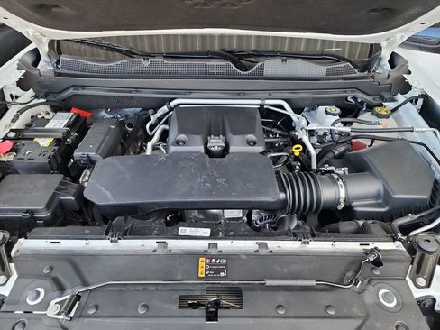 Certified 2023 GMC Canyon Elevation w/ Elevation Premium Package image 40