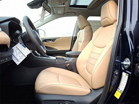 New 2025 Toyota RAV4 XLE Premium image 8