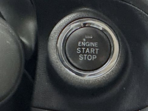 Used 2019 Subaru Forester Touring AWD/4WD image 19