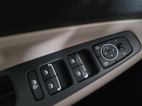 Used 2022 Hyundai Santa Fe SEL image 27