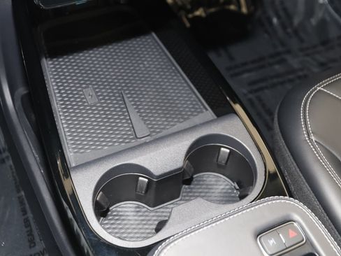 Used 2023 Ford Mustang Mach-E Select image 29