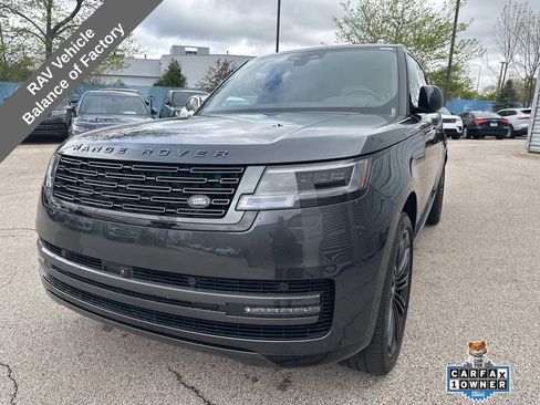 Used 2025 Land Rover Range Rover SE AWD/4WD image 1