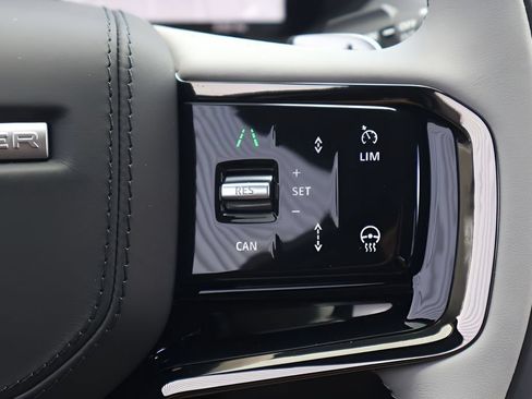 New 2026 Land Rover Range Rover Velar S AWD/4WD image 20
