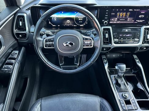 Used 2021 Kia Sorento SX image 14
