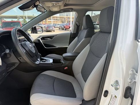 Used 2023 Toyota RAV4 XLE w/ Convenience Package AWD/4WD image 28
