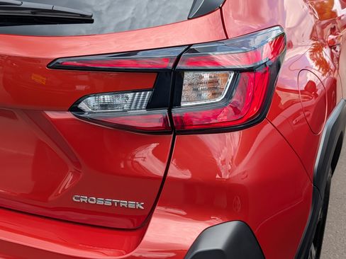 Certified 2025 Subaru Crosstrek 2.5i Premium AWD/4WD image 17