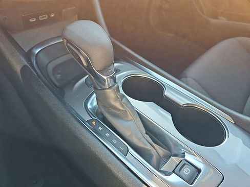 Used 2024 Chevrolet Malibu LT image 15