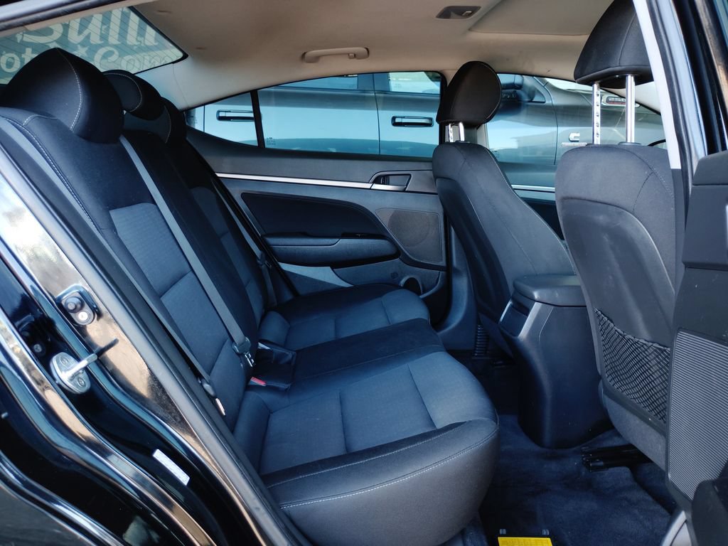 Used 2018 Hyundai Elantra Value Edition FWD image 15