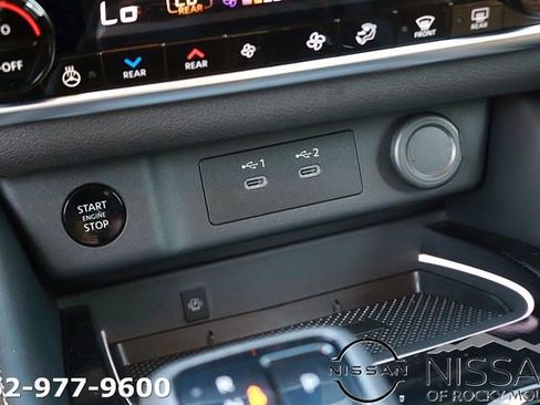 New 2026 Nissan Rogue Platinum AWD/4WD image 21