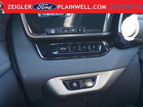 Used 2025 Lexus RX 350 F Sport w/ Convenience Package AWD/4WD image 33