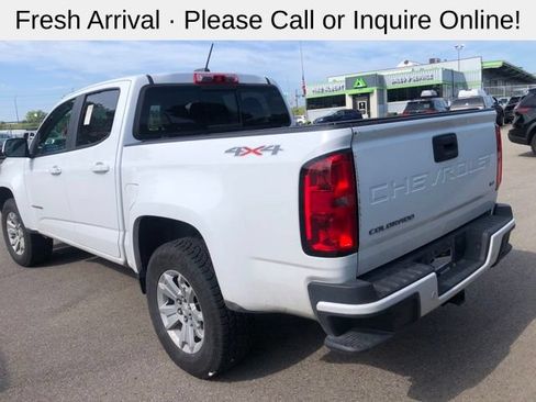 Used 2022 Chevrolet Colorado LT w/ Safety Package AWD/4WD image 3