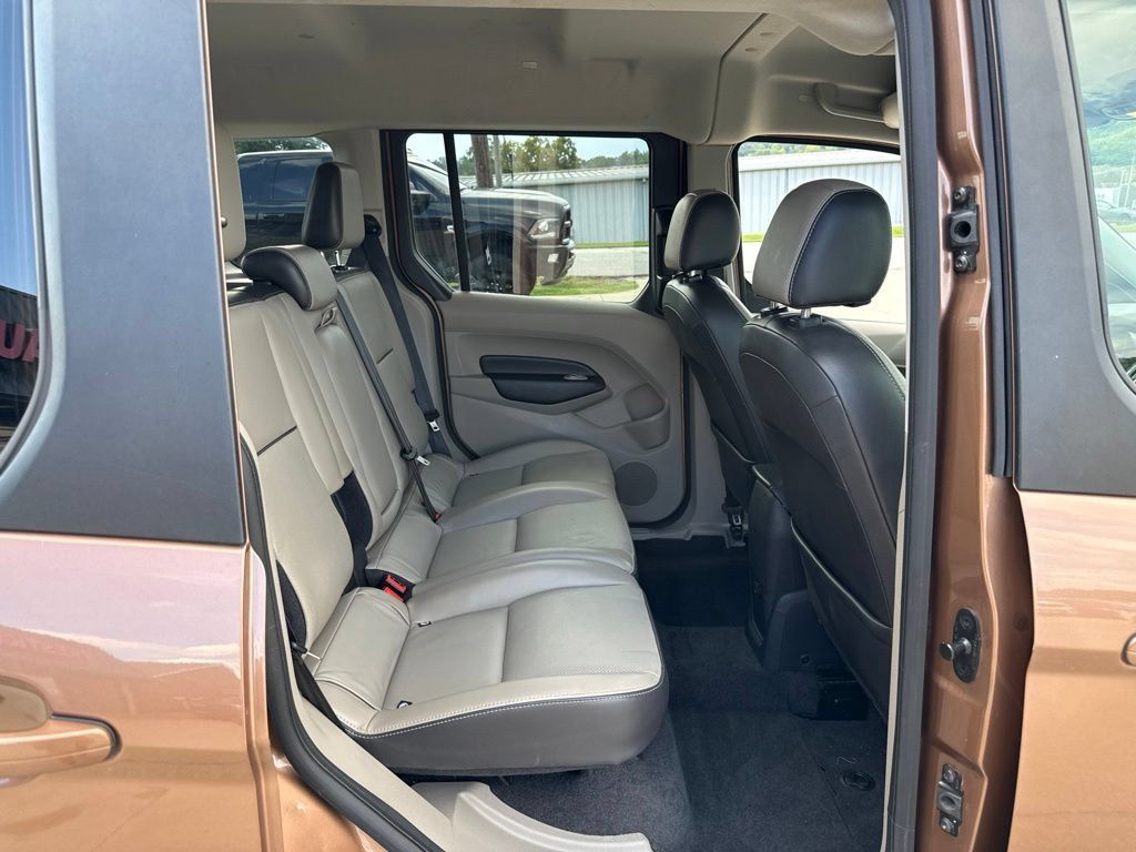Used 2014 Ford Transit Connect XLT FWD image 12