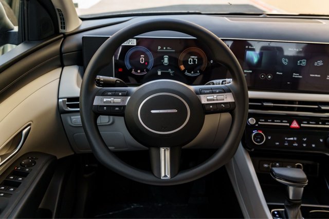 New 2026 Hyundai Tucson SEL FWD image 22